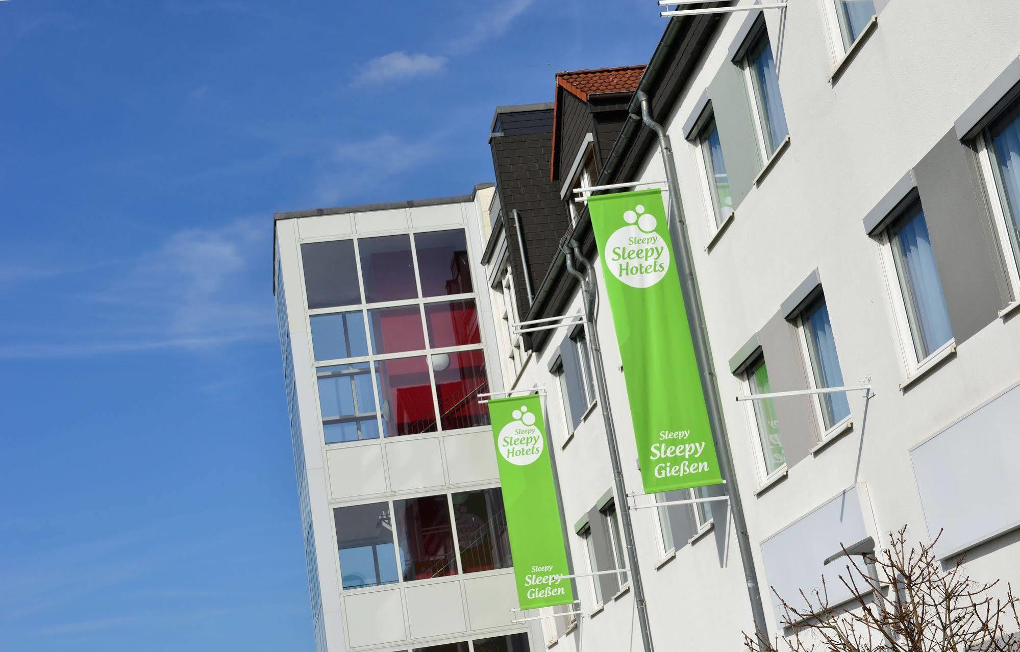 Sleepysleepy Hotel Giessen Linden  Exterior foto